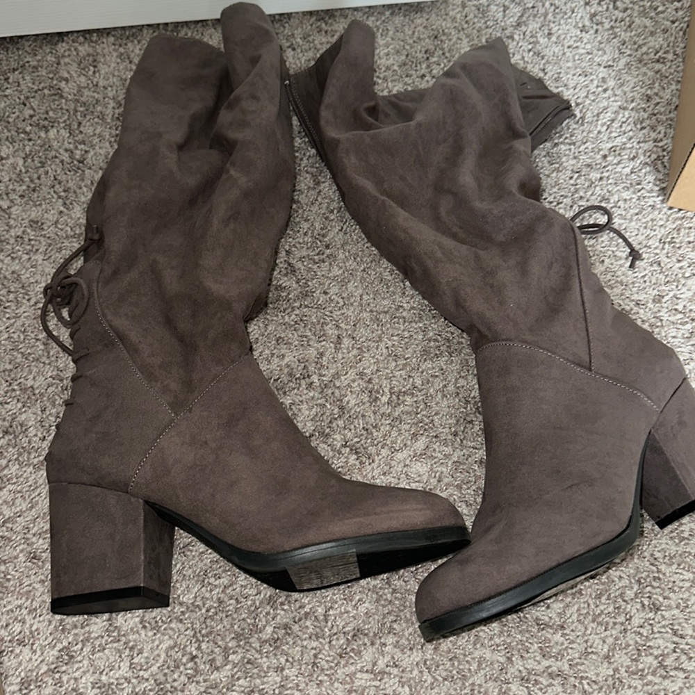Journee Collection calf brown fur heeled suede boots. Never worn